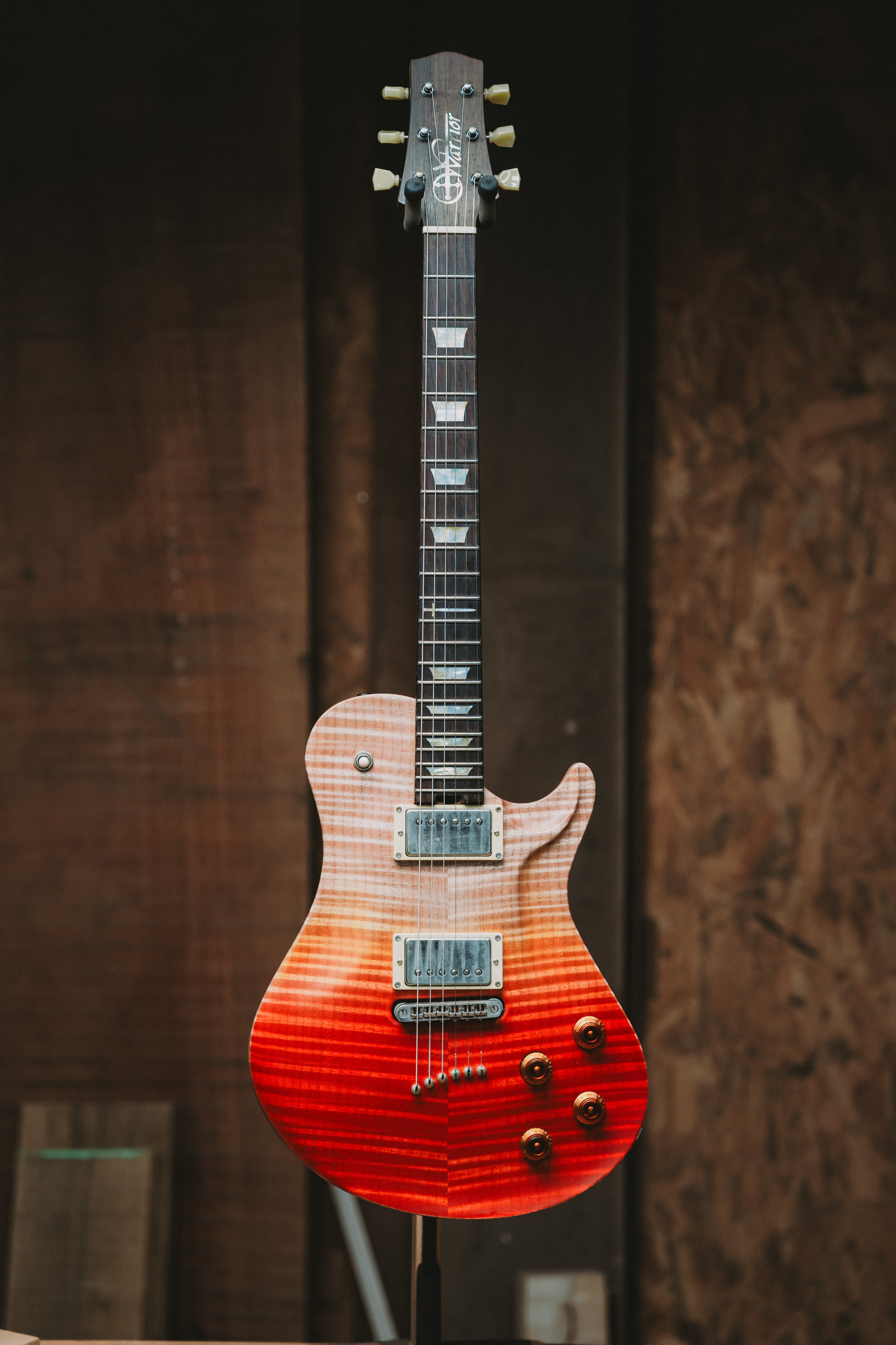 Warrior Isabella 59 Brazilian Custom Sunset Fade flame Guitar