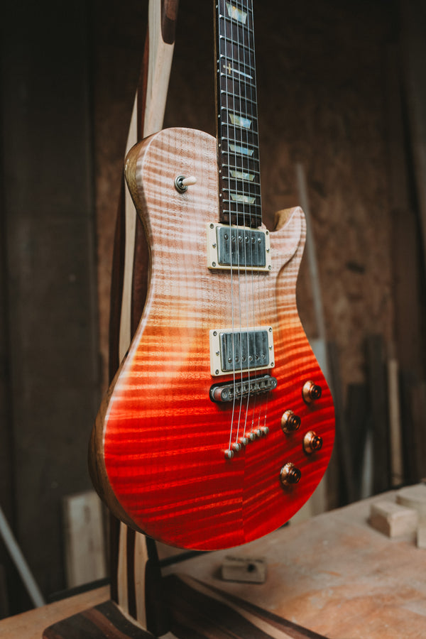 Warrior Isabella 59 Brazilian Custom Sunset Fade flame Guitar