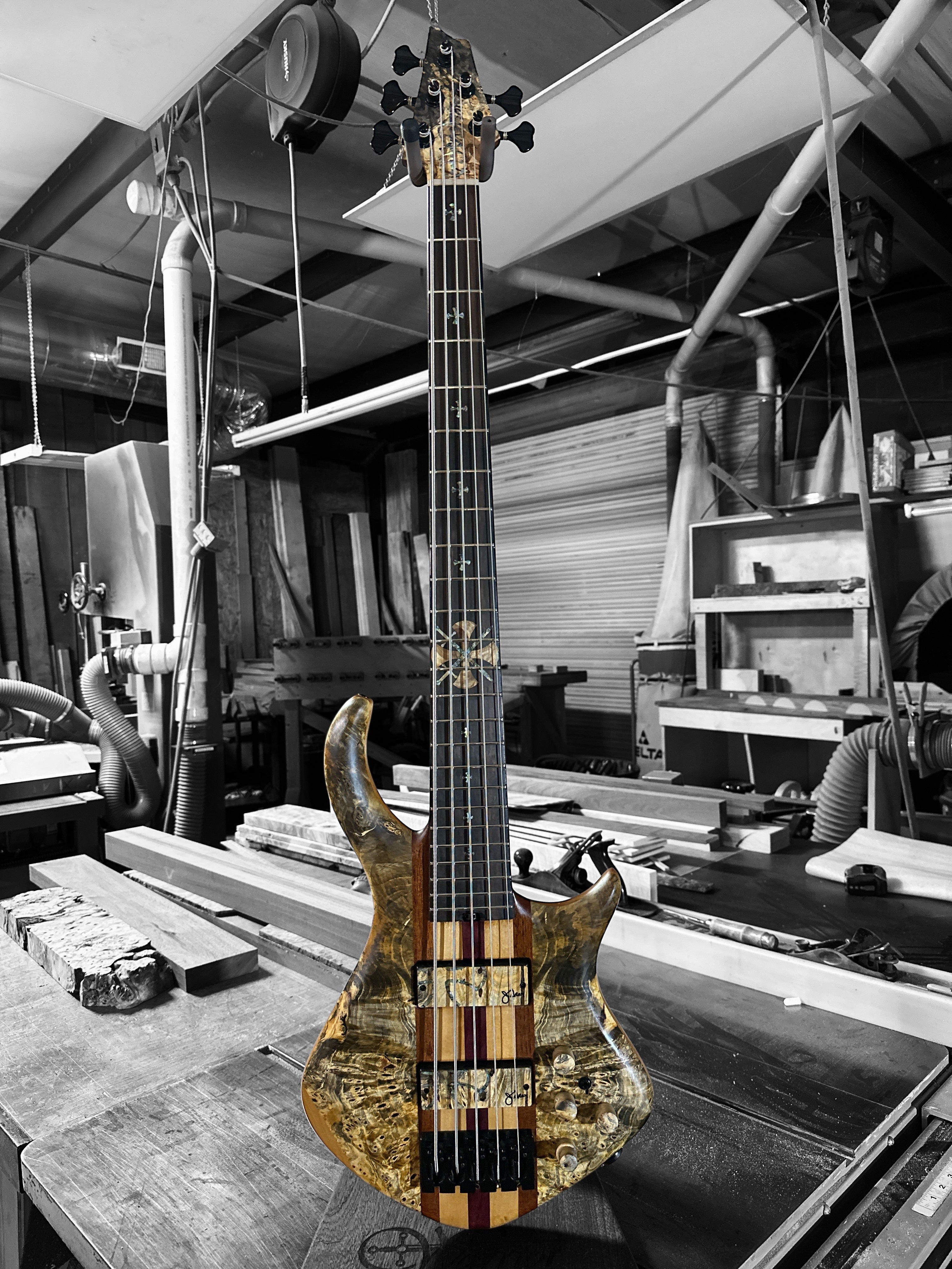 Dran Michael The Crusader buckeye burl neck Thru 5
