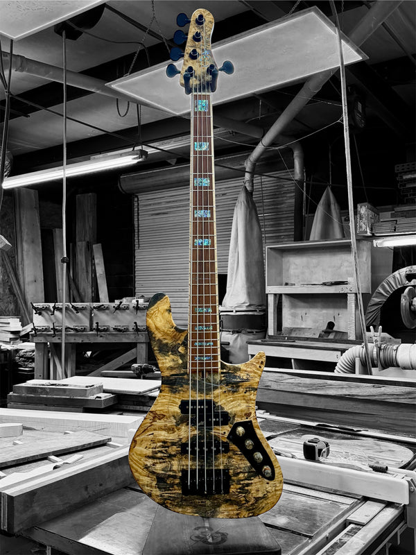Warrior Isla J 5 String PJ "Mufasa"
